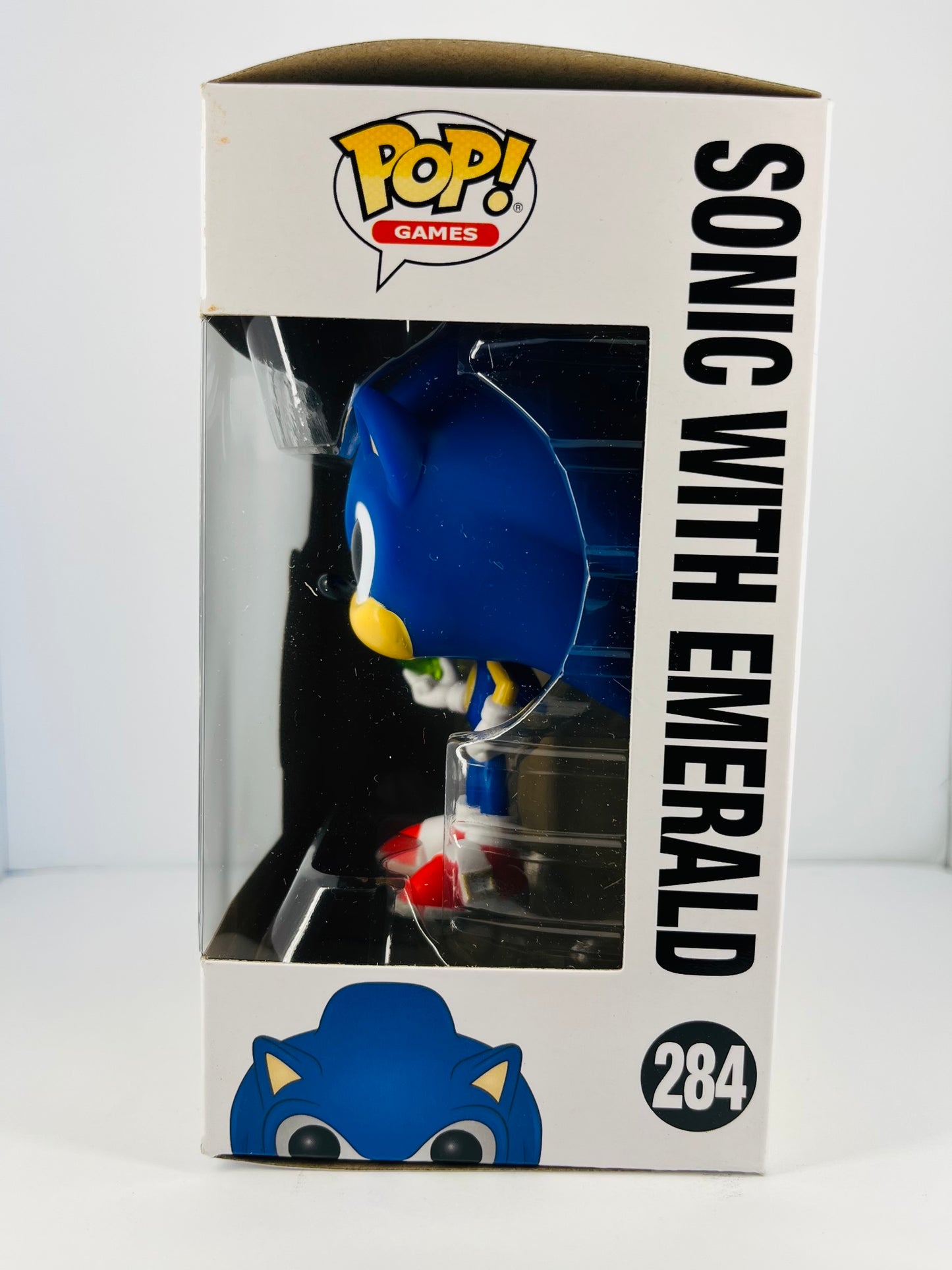 Funko Pop! - Sonic with Emerald - Sonic The Headgehog - #284